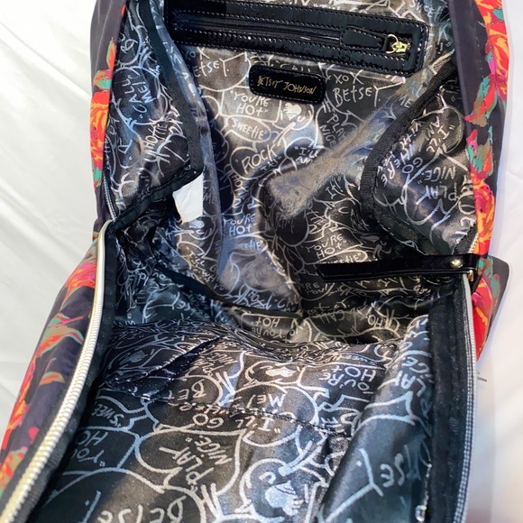 VTG Betsey Johnson Floral backpack - Picture 7 of 10